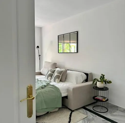 La Dama De Noche ماربيا